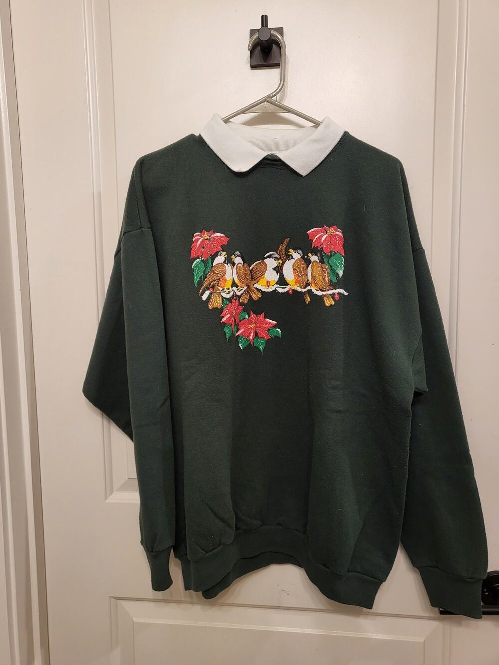 Vintage Disney Sweater Birds Winter